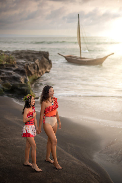 The Queen of Ocean and Princess Leilani